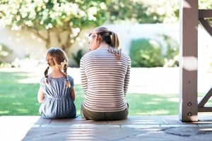 Back-and-forth exchanges boost children’s brain response to language
Study finds engaging young children in conversation is more important for brain development than “dumping words” on them.